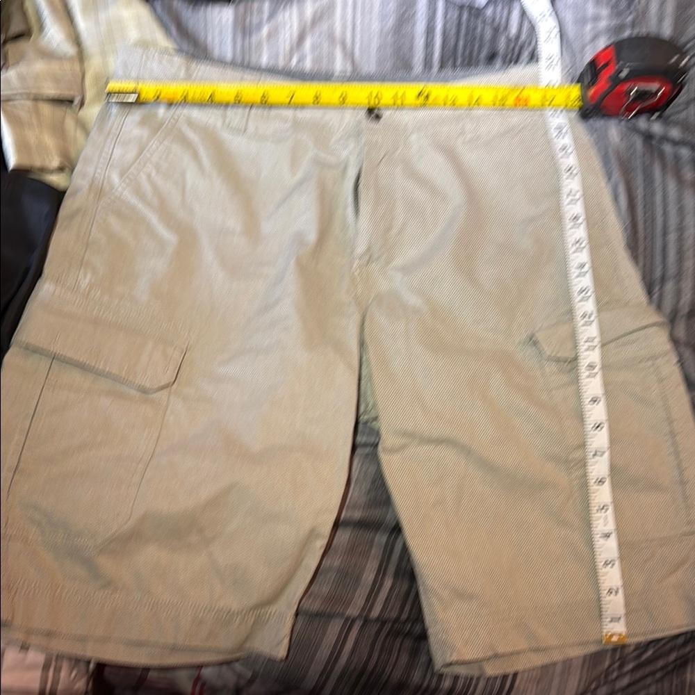 Tan Cargo Shorts with Classic Flat-Front Design